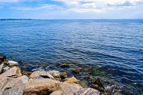 28 E Point Lane Old Greenwich CT 06870