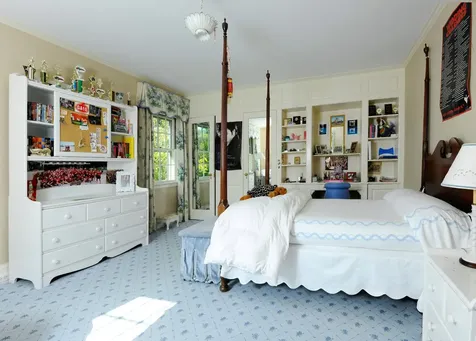 11 Meadowcroft Lane Greenwich CT 06830