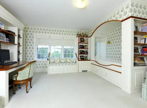 11 Meadowcroft Lane Greenwich CT 06830