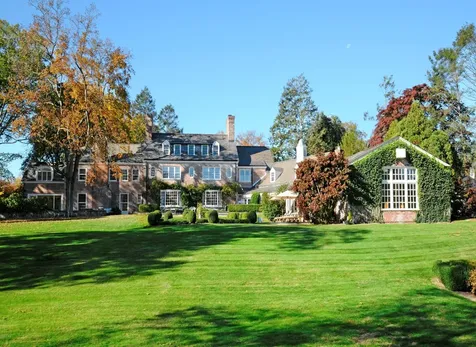 11 Meadowcroft Lane Greenwich CT 06830