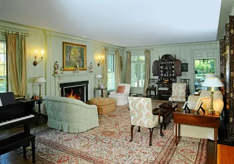 11 Meadowcroft Lane Greenwich CT 06830