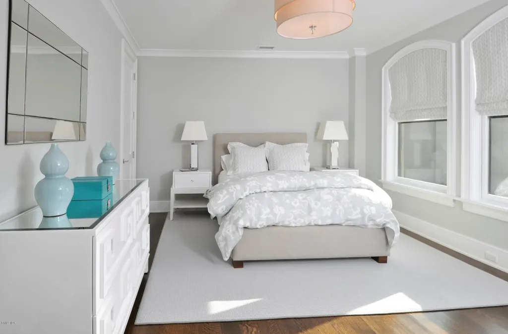 559 Steamboat Road Greenwich CT 06830