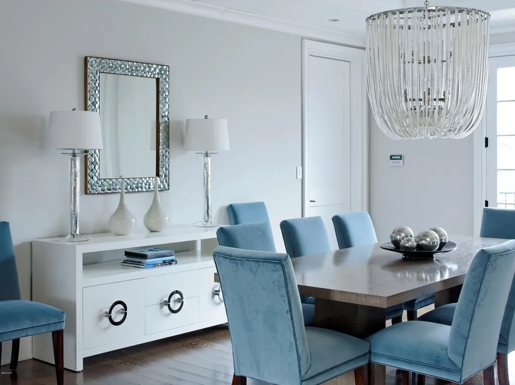 559 Steamboat Road Greenwich CT 06830
