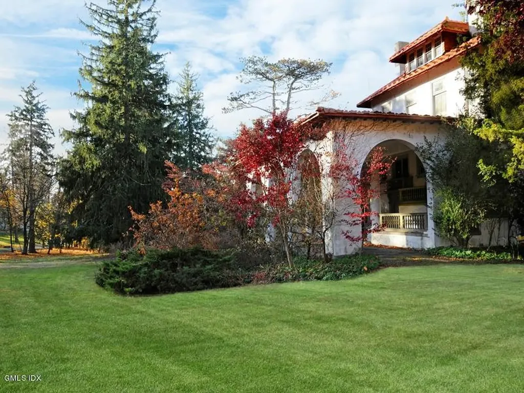 269 Palmer Hill Road Old Greenwich CT 06870
