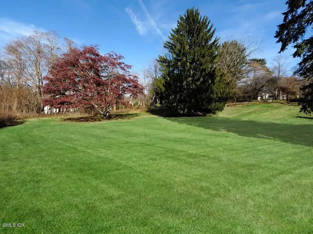 269 Palmer Hill Road Old Greenwich CT 06870