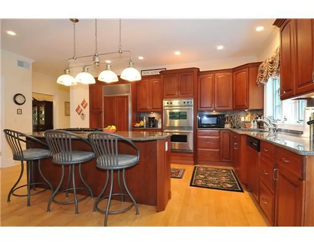 Cos Cob CT 06807