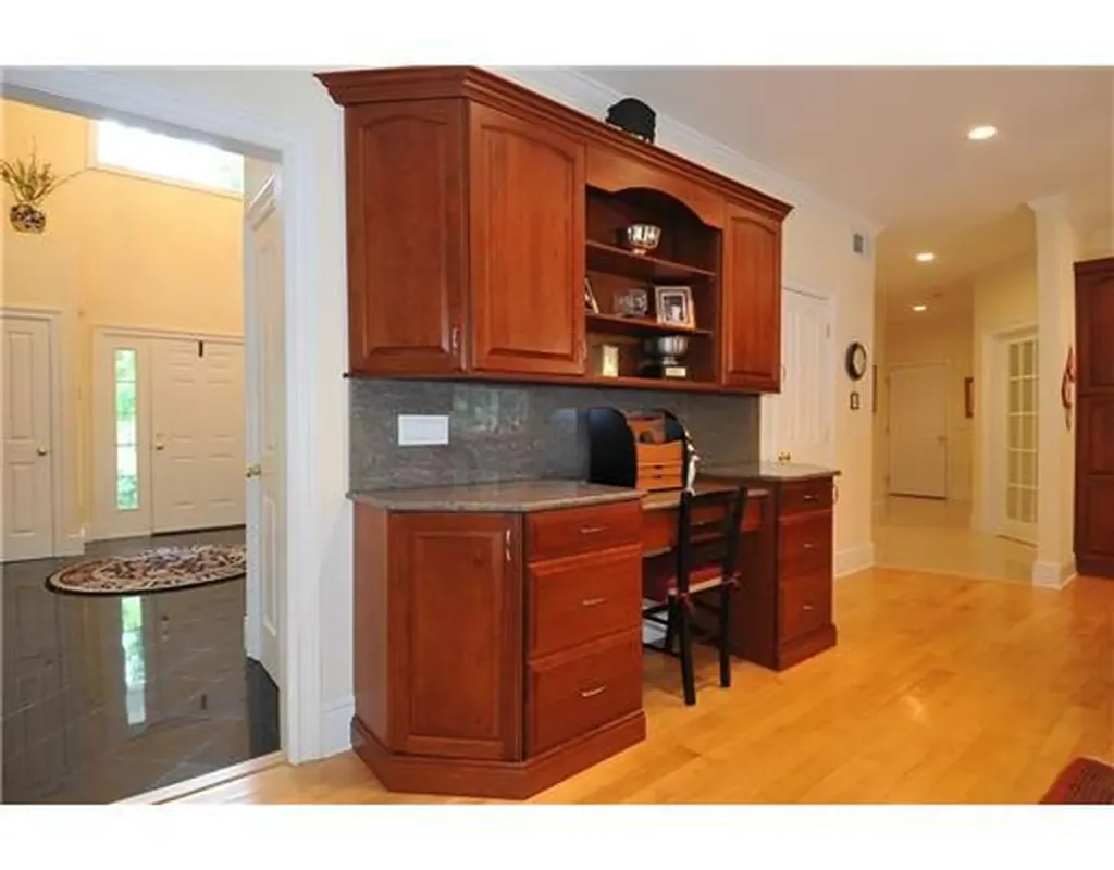 Cos Cob CT 06807