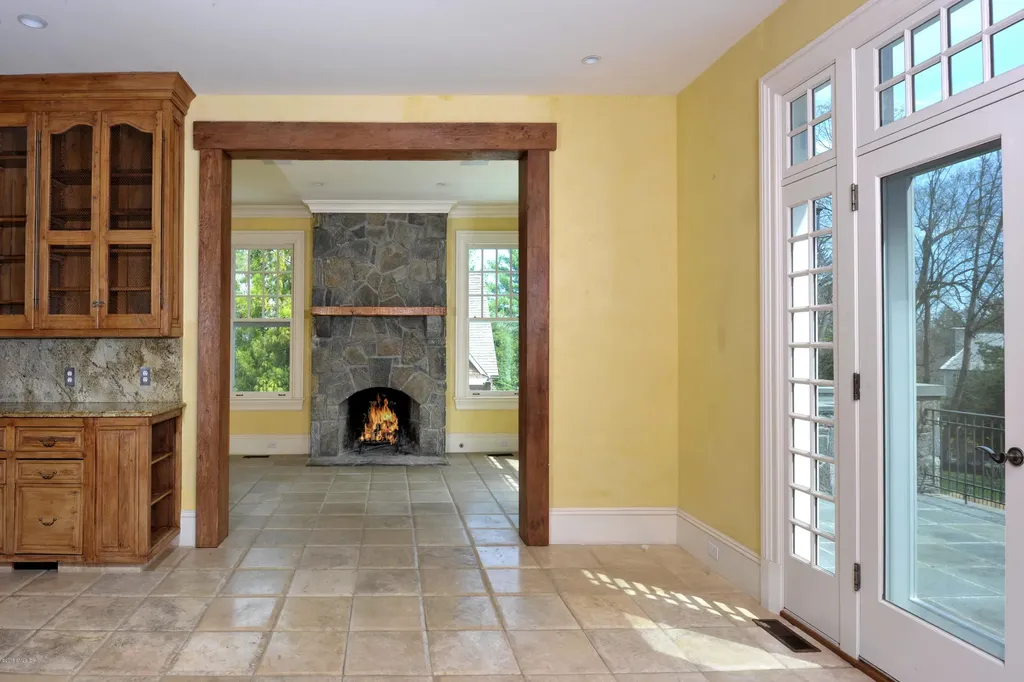 Greenwich CT 06830