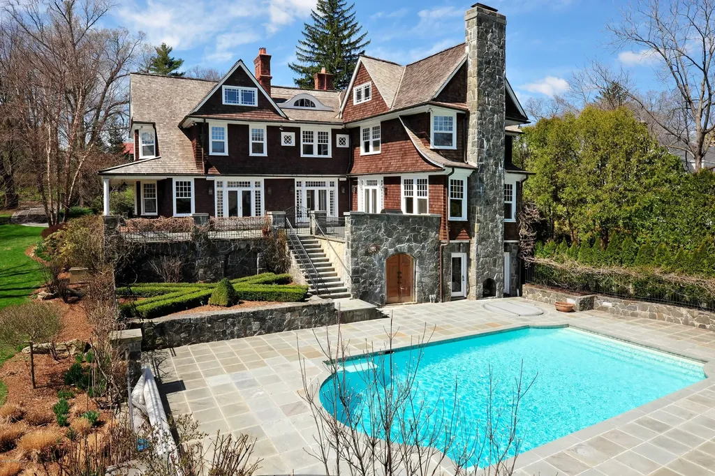 Greenwich CT 06830