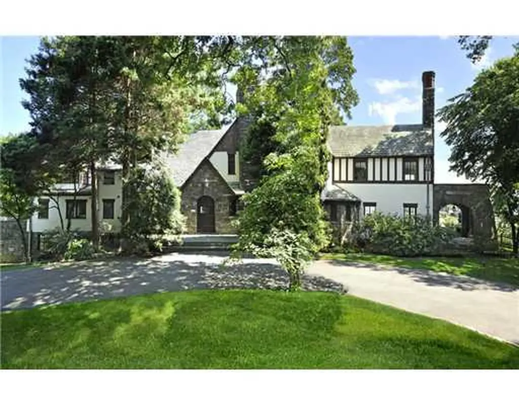 Greenwich CT 06830