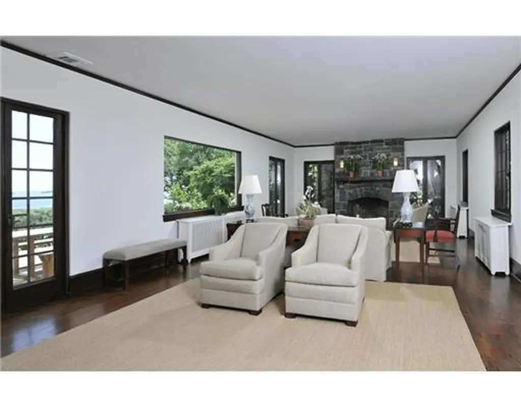 Greenwich CT 06830