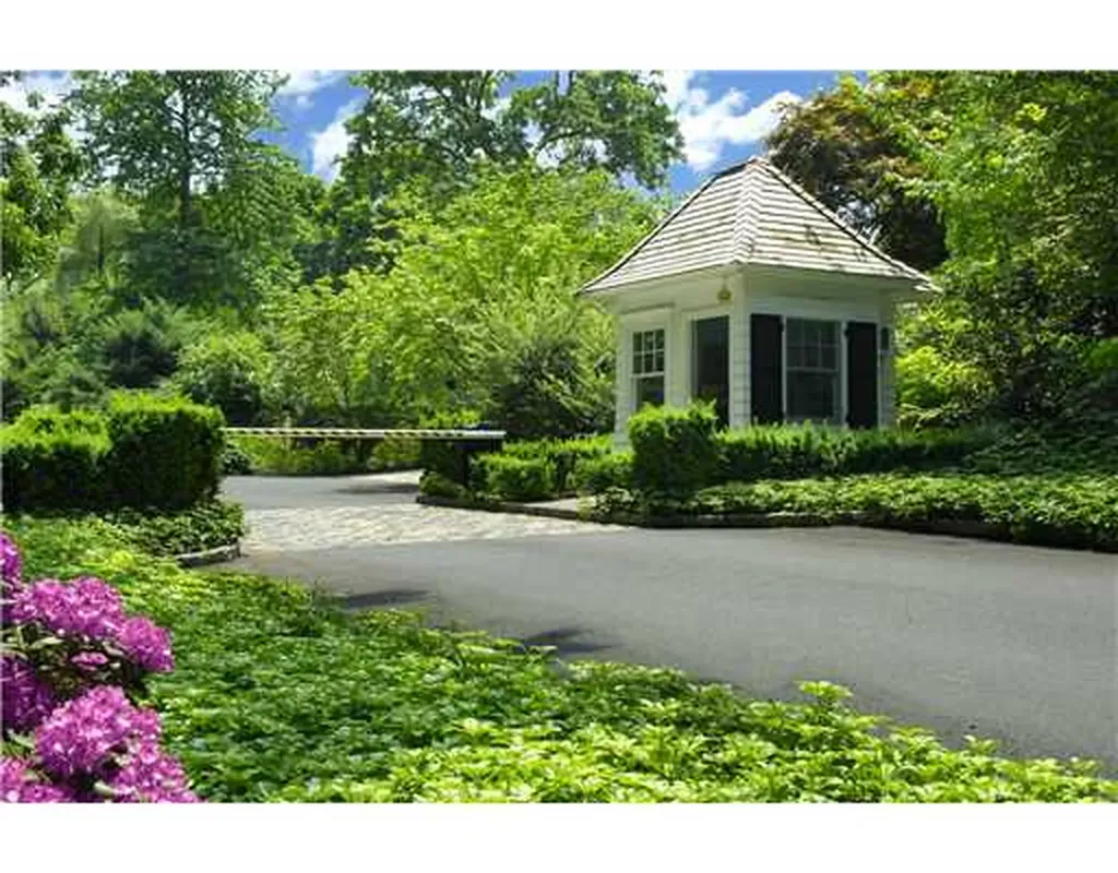 Greenwich CT 06830