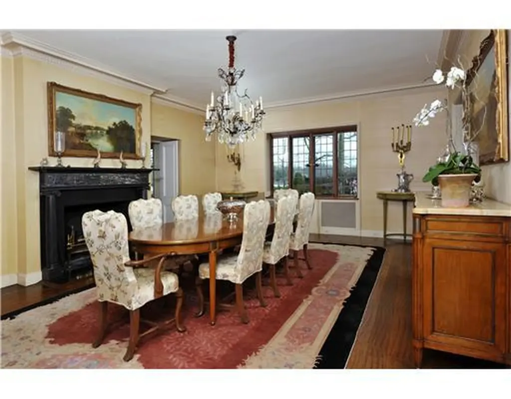 60 Oneida Drive Greenwich CT 06830