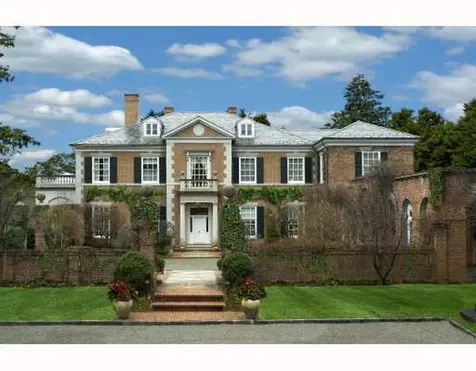 Greenwich CT 06831