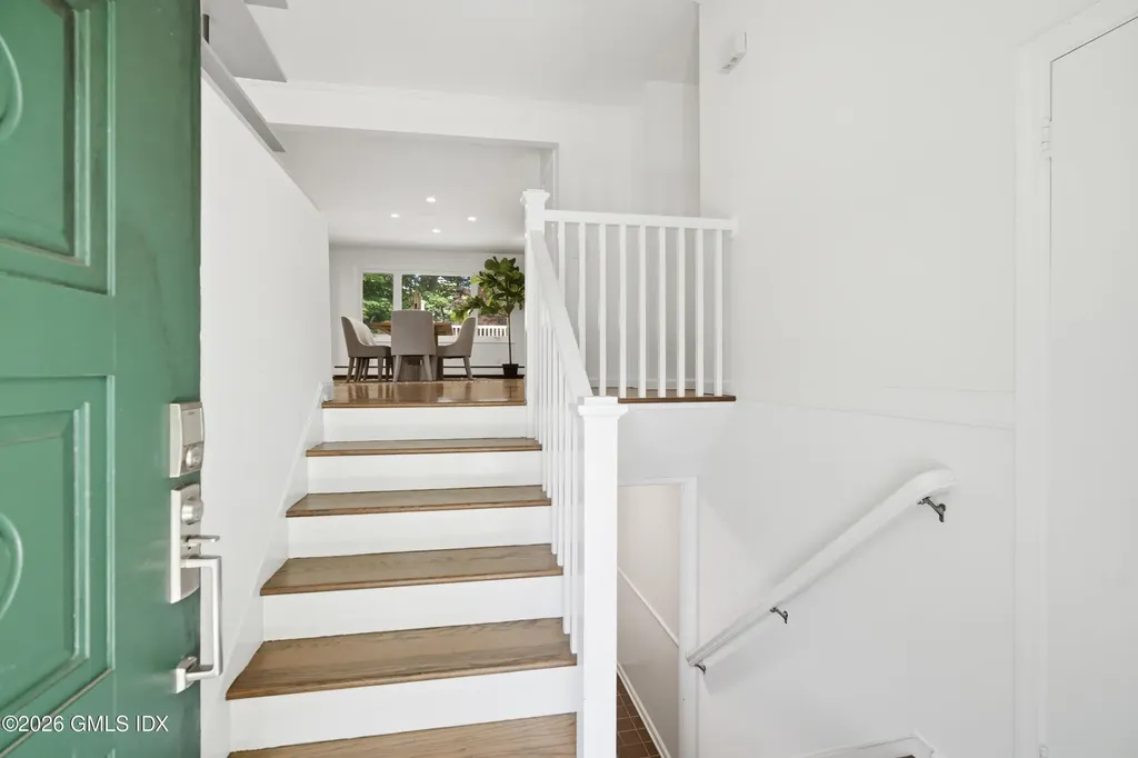 33 Sachem Road Greenwich CT 06830
