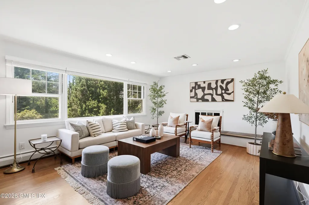 33 Sachem Road Greenwich CT 06830