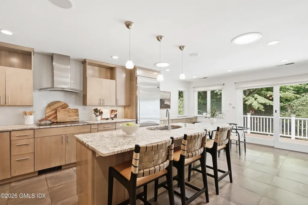 33 Sachem Road Greenwich CT 06830