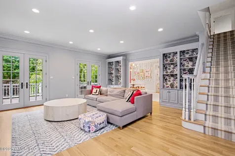 42 Breezemont Avenue Riverside CT 06878