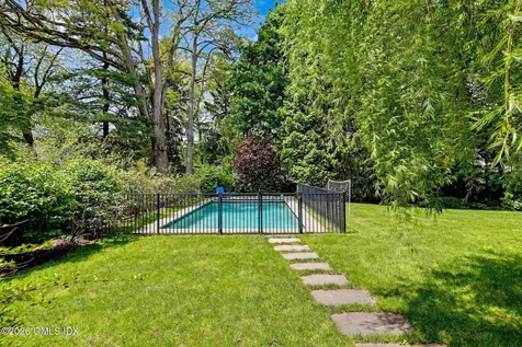 42 Breezemont Avenue Riverside CT 06878