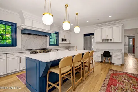 42 Breezemont Avenue Riverside CT 06878