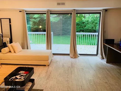 197 Sheephill Road Riverside CT 06878
