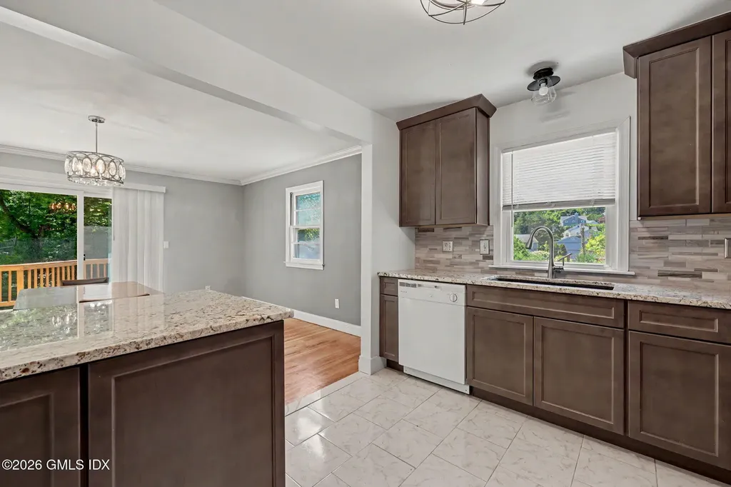 22 Nedley Lane Greenwich CT 06831