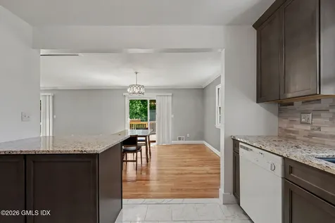 22 Nedley Lane Greenwich CT 06831