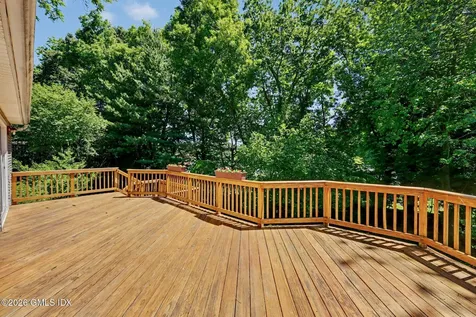 22 Nedley Lane Greenwich CT 06831