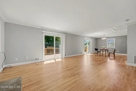22 Nedley Lane Greenwich CT 06831