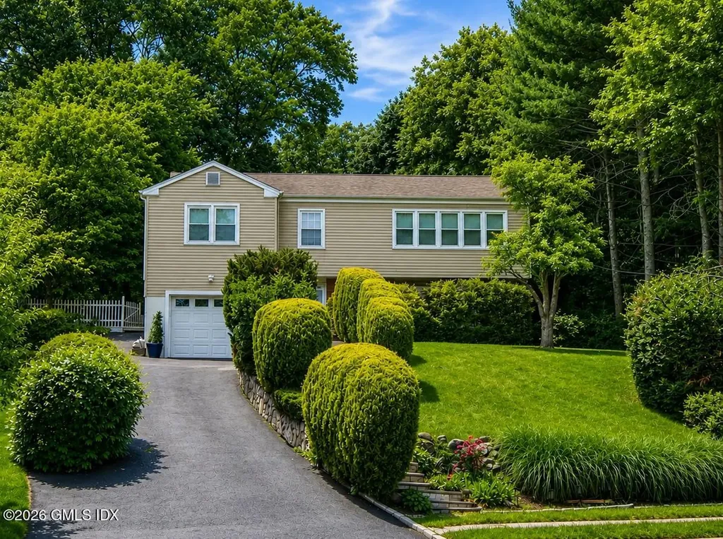 86 Sound Beach Avenue Extension Greenwich CT 06830