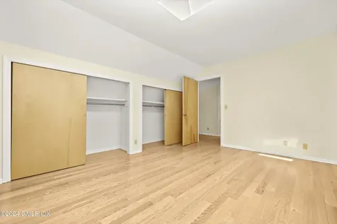 98 Glenville Street Greenwich CT 06831