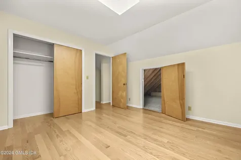 98 Glenville Street Greenwich CT 06831