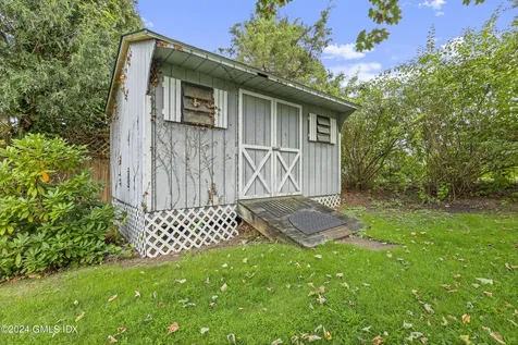 98 Glenville Street Greenwich CT 06831