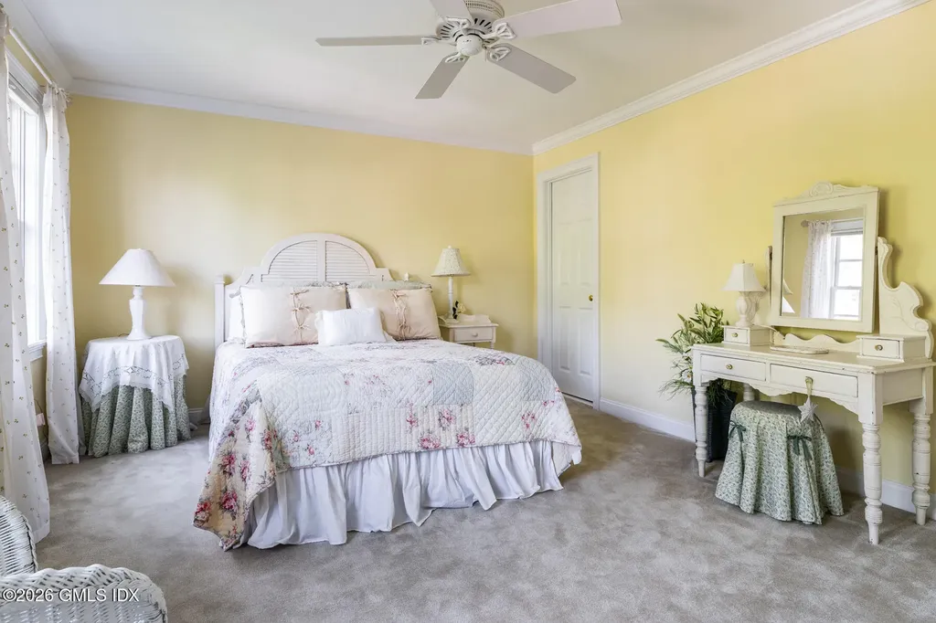 5 Highview Avenue Old Greenwich CT 06870