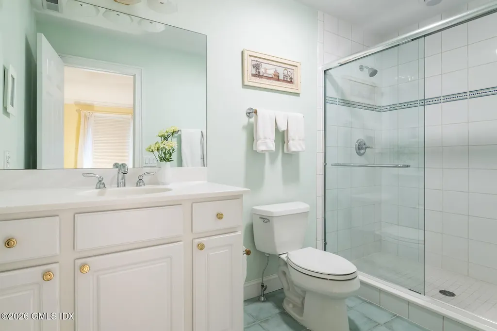 5 Highview Avenue Old Greenwich CT 06870