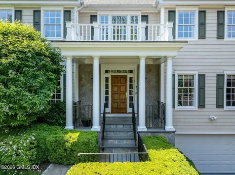 5 Highview Avenue Old Greenwich CT 06870