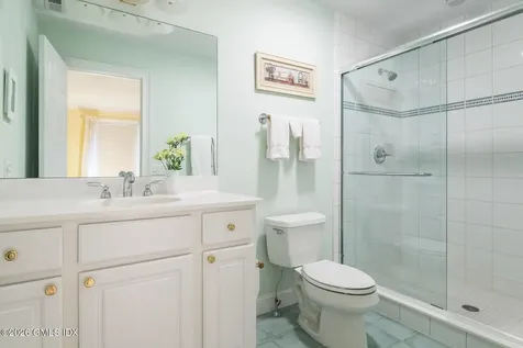5 Highview Avenue Old Greenwich CT 06870