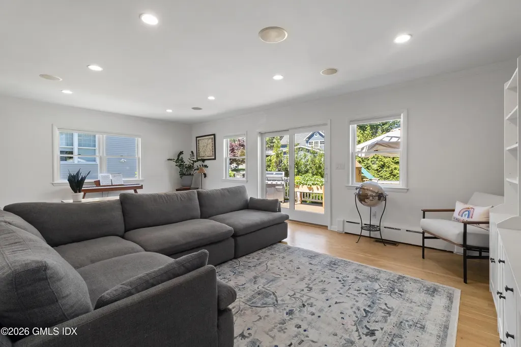 9 Deluca Drive Cos Cob CT 06807