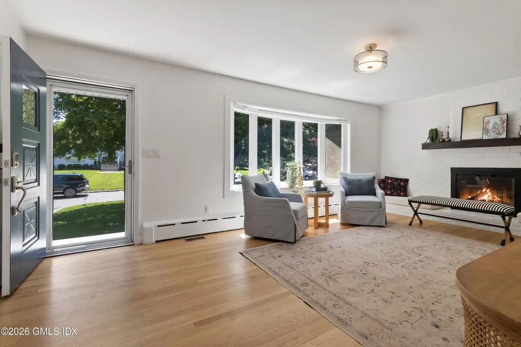 9 Deluca Drive Cos Cob CT 06807