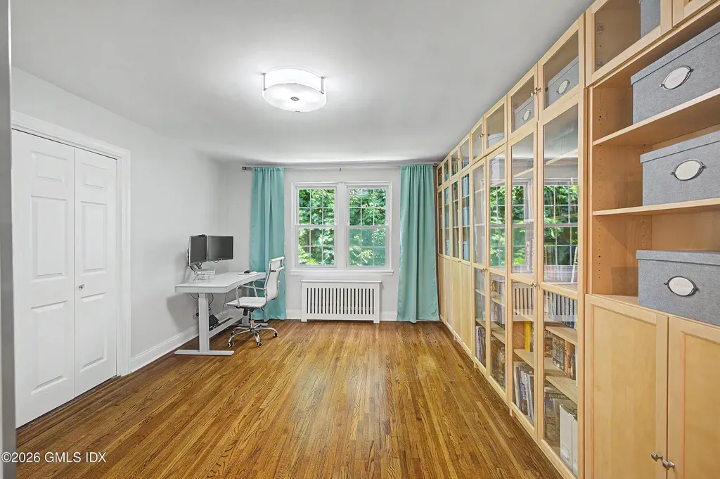 76 Putnam Greenwich CT 06830