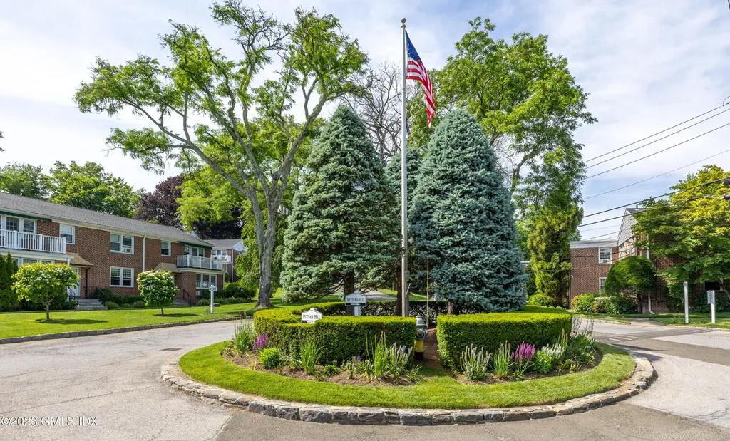 76 Putnam Park Greenwich CT 06830