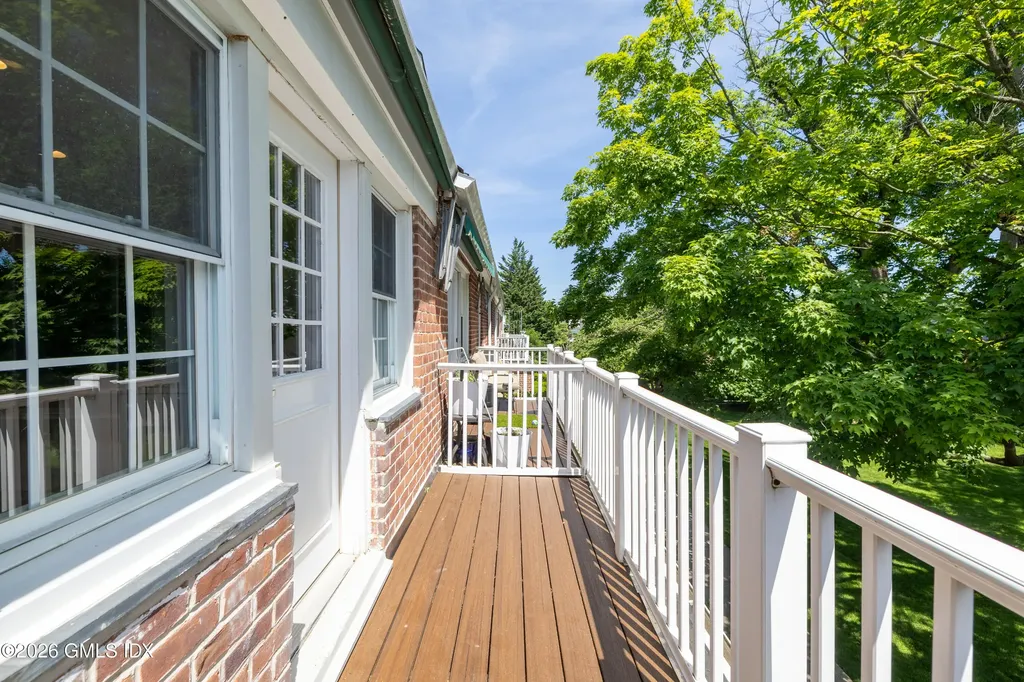 76 Putnam Greenwich CT 06830