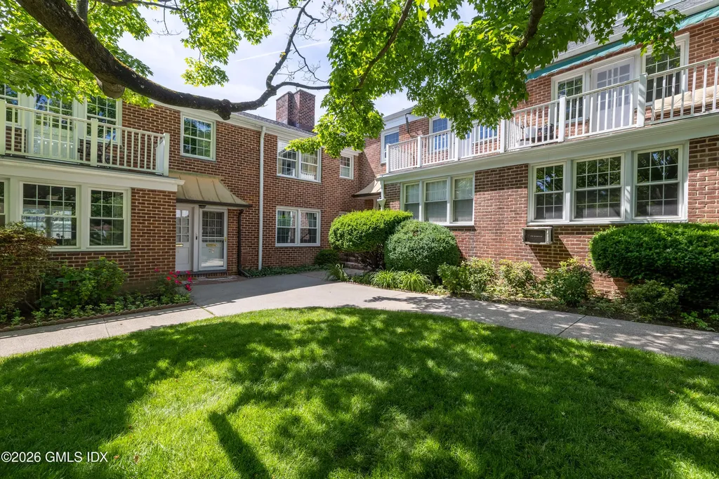76 Putnam Park Greenwich CT 06830