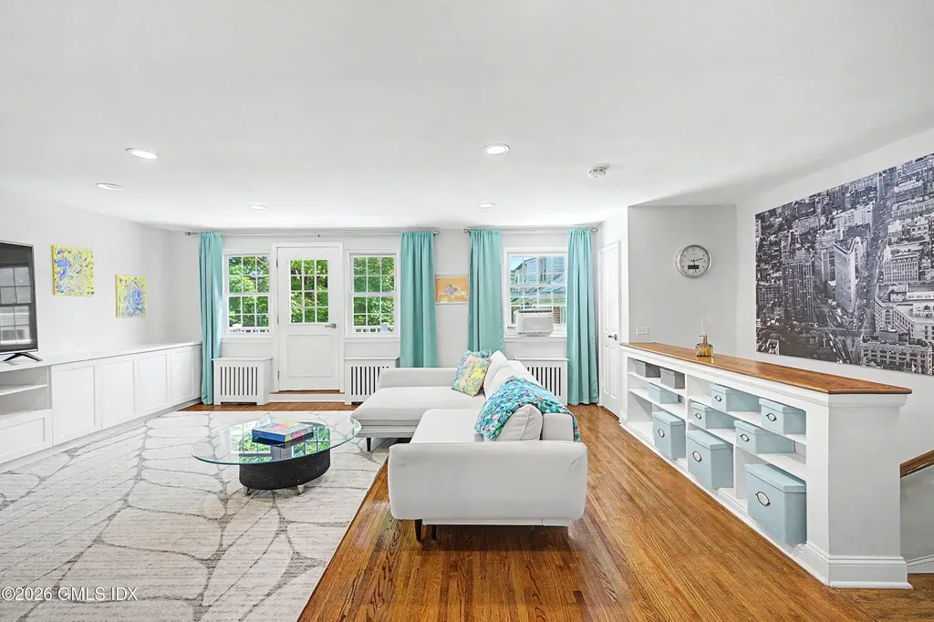 76 Putnam Greenwich CT 06830