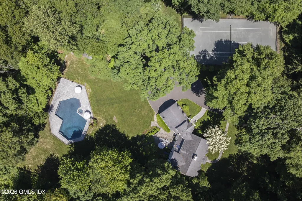 9 Paddock Drive Greenwich CT 06831