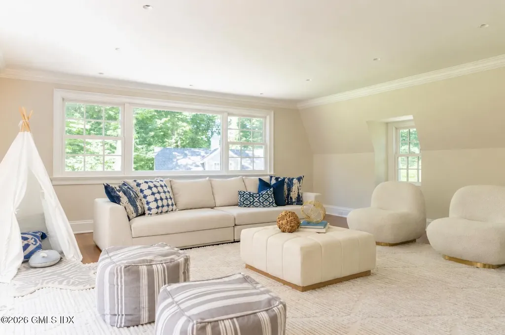 9 Paddock Drive Greenwich CT 06831