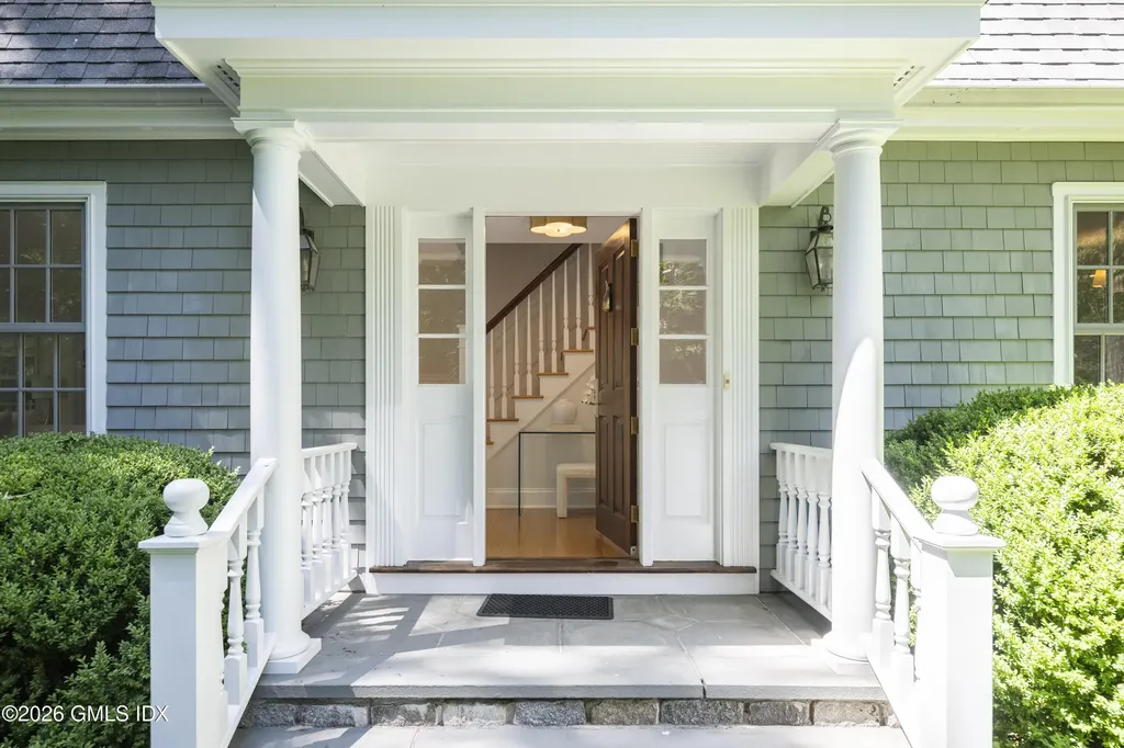 9 Paddock Drive Greenwich CT 06831