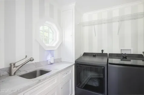9 Paddock Drive Greenwich CT 06831