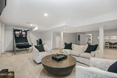 28 Cliffdale Road Greenwich CT 06831