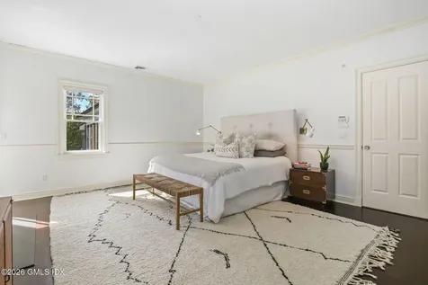28 Cliffdale Road Greenwich CT 06831